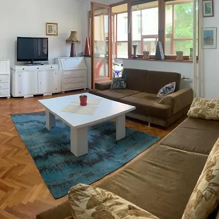 Lea Grbavica *