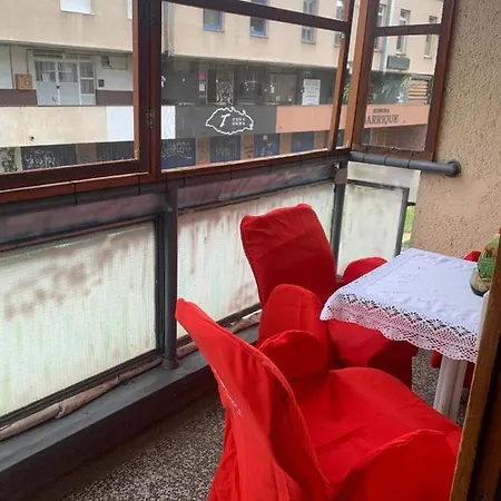Lea Grbavica Apartman *